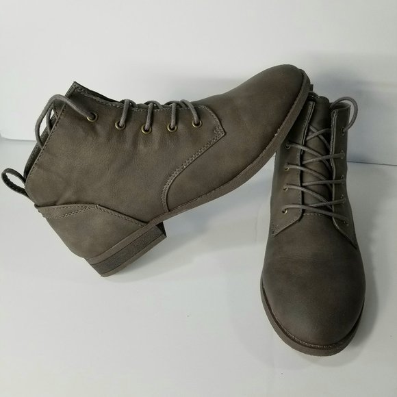American Eagle Outfitters Shoes - American Eagle Booties Brown Wedge 9.5